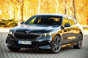 BMW 5 Series G60 520d mHEV 2025