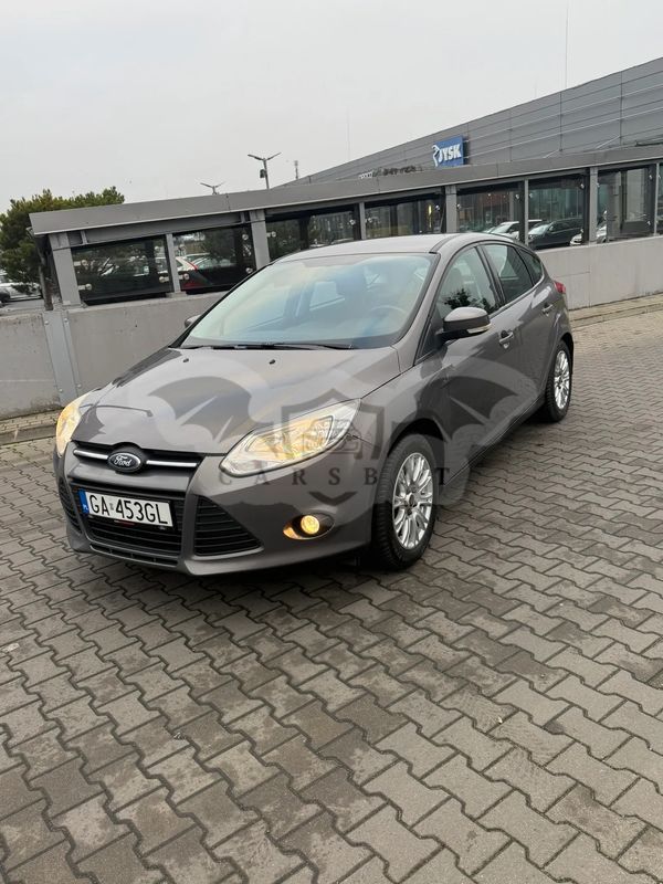 Ford Focus Mk3 1.6 Ambiente 2011