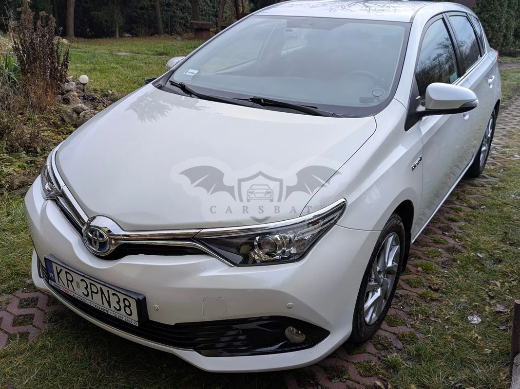Toyota Auris II 2016