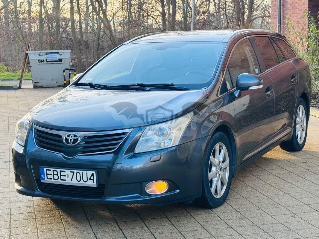Toyota Avensis III 2.0 D-4D Sol plus 2010