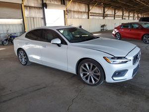 Volvo S60 III T6 AWD Momentum Pro 2020