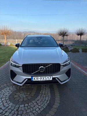 Volvo XC60 II D4 SCR R-Design 2022