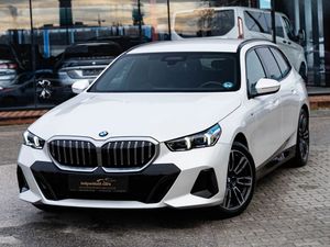 BMW 5 Series G60 2025