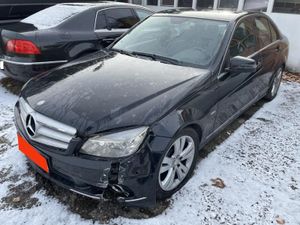 Mercedes-Benz C W204 180 CGI BlueEFFICIENCY Avantgarde 2010