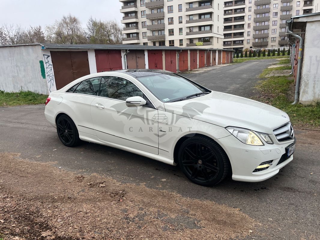 Mercedes-Benz E W212/W207 2009