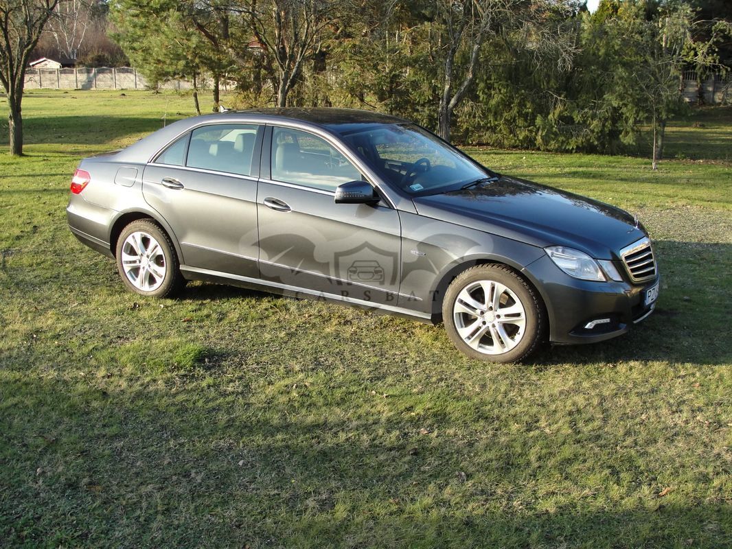 Mercedes-Benz E W212/W207 220 CDI BlueEff Avantgarde 2009