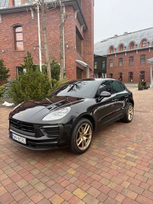 Porsche Macan I Standard 2022