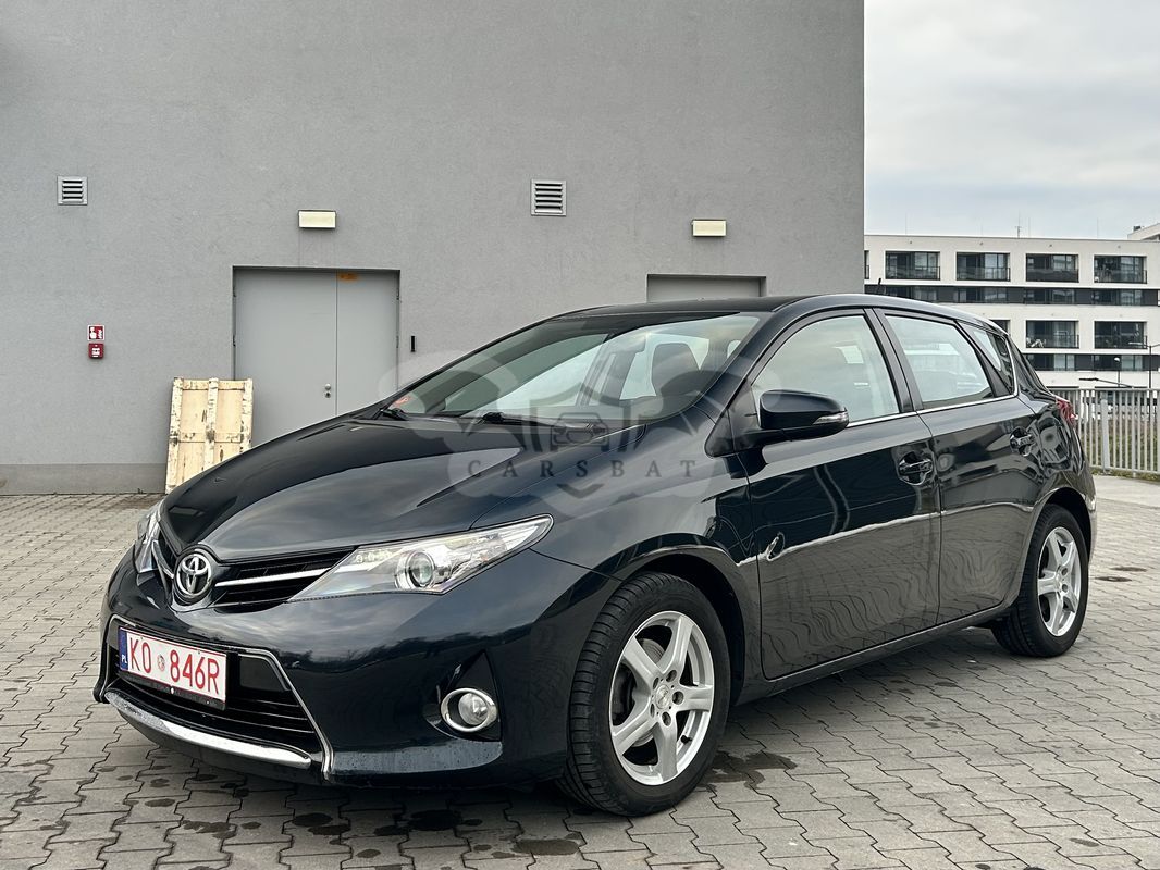 Toyota Auris II 2013
