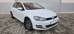 Volkswagen Golf VII 1.6 TDI BlueMotion Technology Allstar 2016