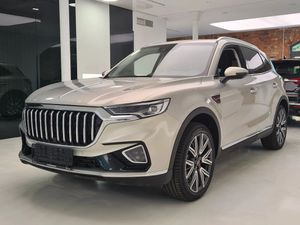 Hongqi HS5 2.0T AWD 2025