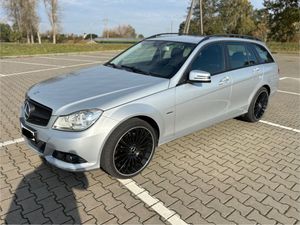 Mercedes-Benz C W204 220 CDI DPF BlueEFFICIENCY 2011