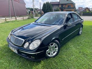Mercedes-Benz E W211 270 CDI Avantgarde 2004
