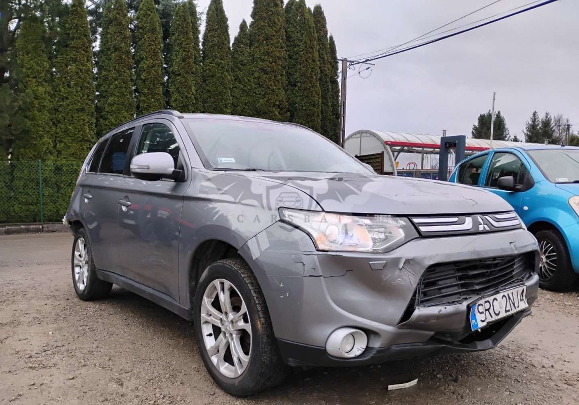 Mitsubishi Outlander III 2013