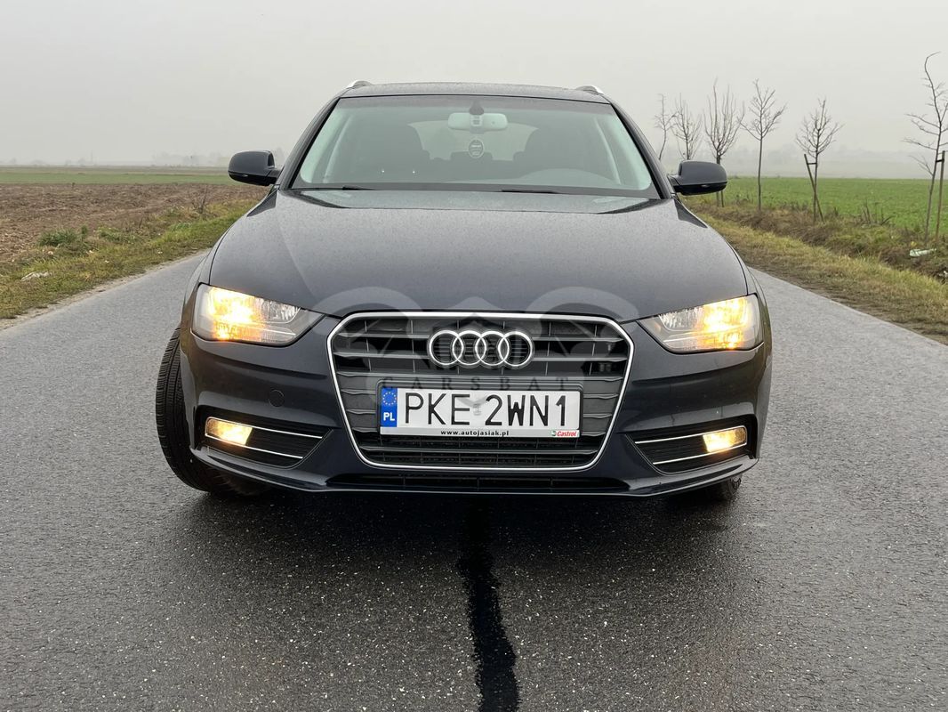 Audi A4 B8 2.0 TDI DPF multitronic Ambiente 2015