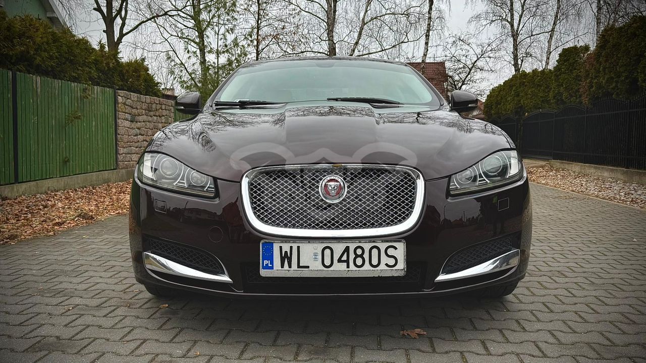 Jaguar XF X250 2.0 T Luxury 2015