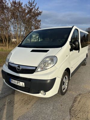 Opel Vivaro I L2H1 2.9t Essentia 2013