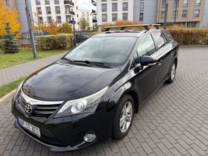 Toyota Avensis III 2.0 D-4D Luna 2012