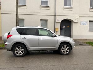 Toyota Rav4 III 2.2 D-4D Premium 2008