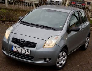 Toyota Yaris II 1.0 VVT-i Cool 2007