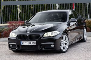BMW 5 Series F10/F11 ver-xdrive20d 2012