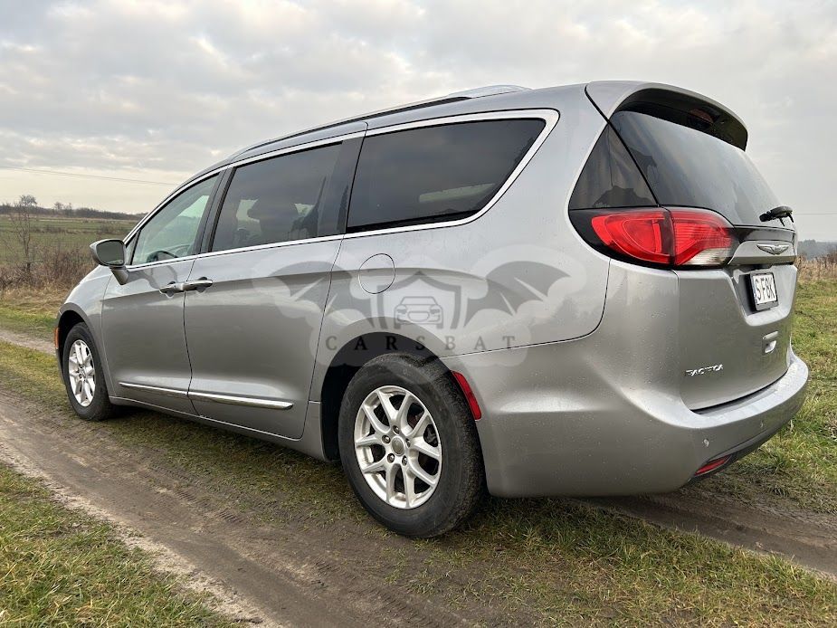Chrysler Pacifica 2020