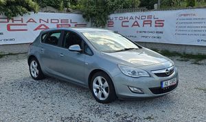 Opel Astra J 2010