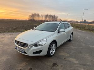 Volvo V60 I D3 Edition 2012