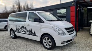 Hyundai H1 2.5 CRDi Travel Family 2011