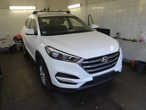 Hyundai Tucson III blue 1.6 GDi 2WD Advantage 2018
