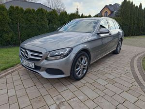 Mercedes-Benz C W205 200 (BlueTEC) d 7G-TRONIC Avantgarde 2015