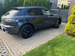 Porsche Macan I Standard 2023