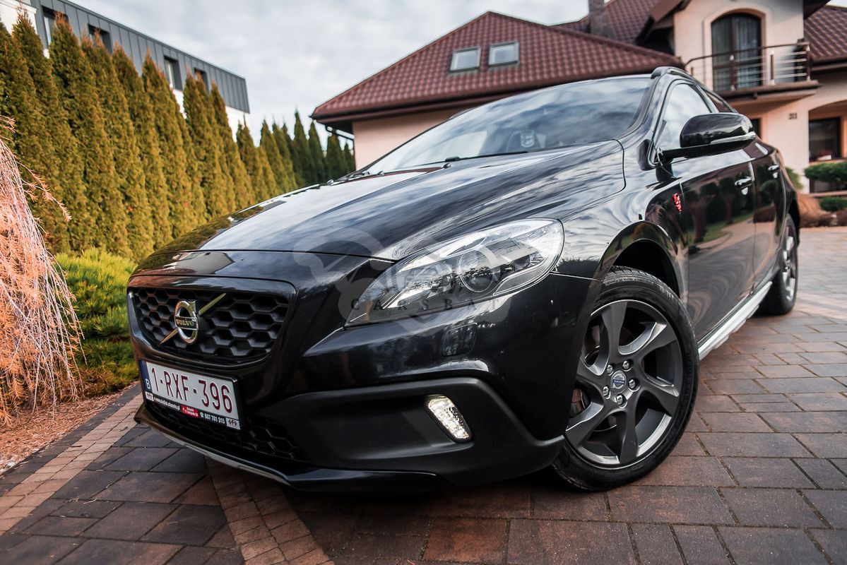 Volvo V40 D3 2014