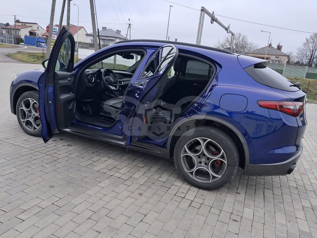 Alfa Romeo Stelvio 2.0 Turbo 16V AT8-Q4 Veloce 2022