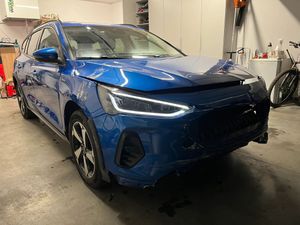 Ford Focus Mk4 1.0 EcoBoost mHEV Active X 2023