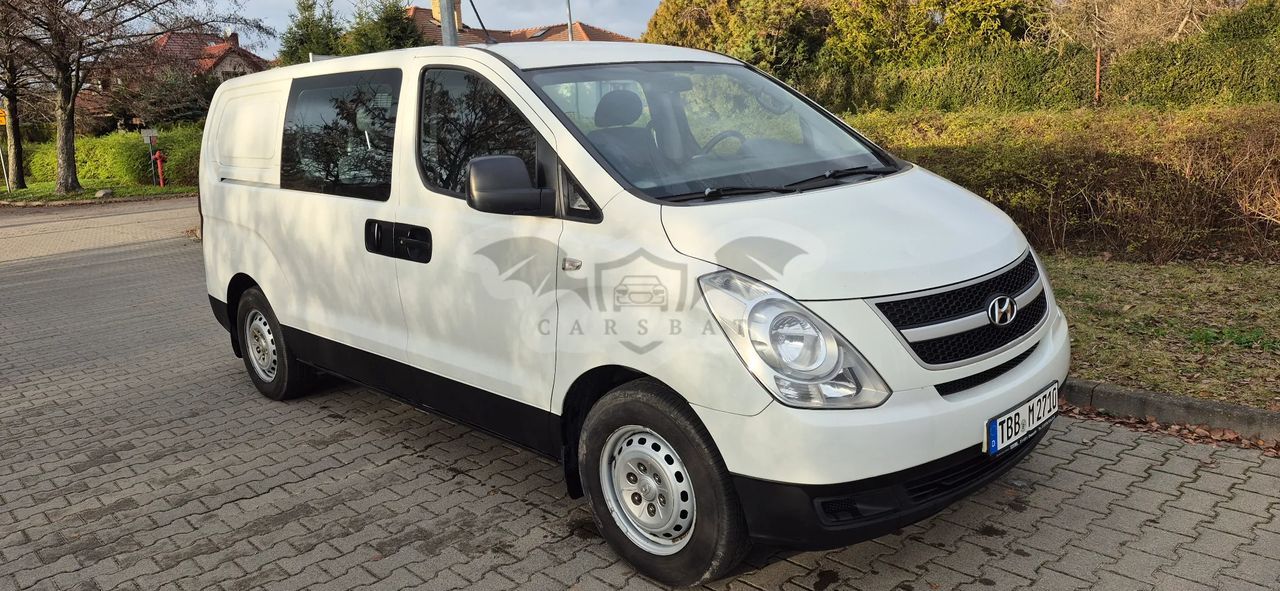 Hyundai H1 2010