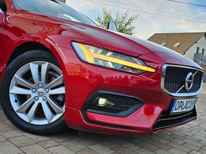 Volvo V60 II D3 Geartronic Momentum Pro 2020