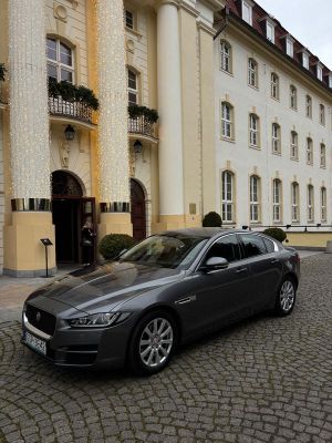 Jaguar XE 2.0 T Pure 2015