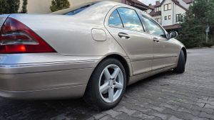 Mercedes-Benz C W203 2002