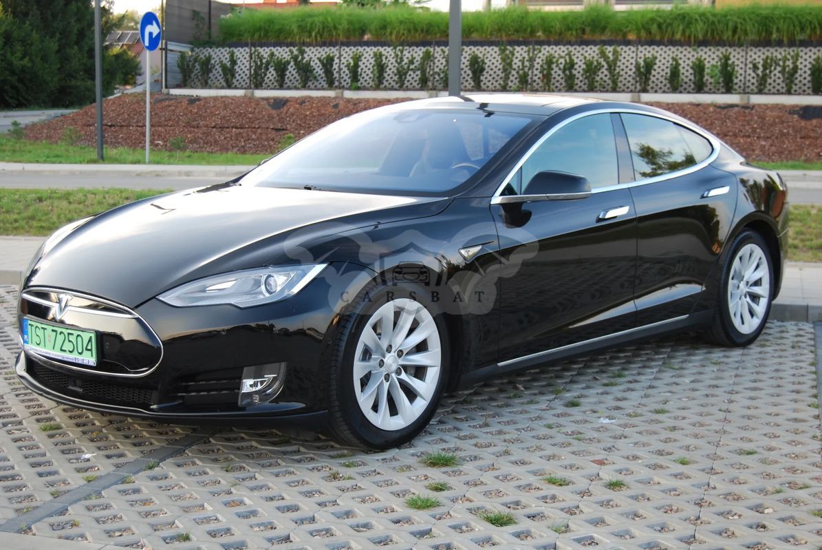 Tesla Model S Standard 2015