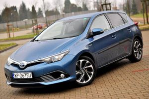 Toyota Auris II 2016
