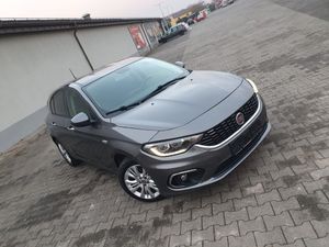 Fiat Tipo II 1.4 T-Jet Lounge 2017