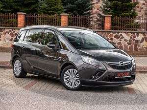 Opel Zafira C 2015