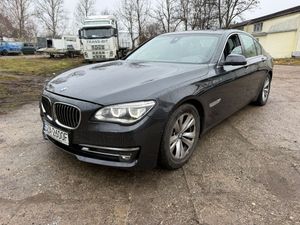 BMW 7 Series F01 740d xDrive 2013