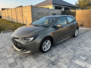 Toyota Corolla Seria E21 1.8 Club 2023