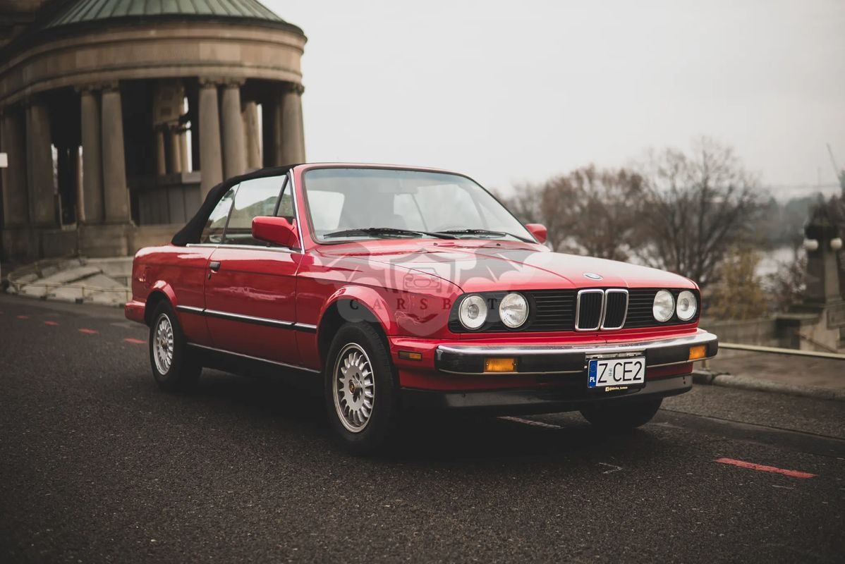 BMW 3 Series E30 1989
