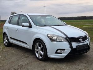 Kia Ceed I 1.6 CRDi 128 97g Edition 7 2012
