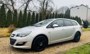 Opel Astra J 2013