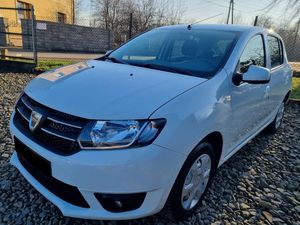 Dacia Sandero II 1.2 16V 75 Laureate 2013