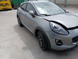 Ford Puma 1.0 EcoBoost Hybrid TITANIUM X 2023
