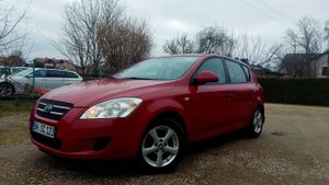 Kia Ceed I 1.4 CVVT Attract 2009